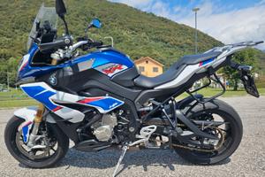 Moto SPORT TOURING BMW S1000 XR (10/2019)