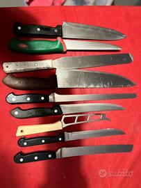 Vari coltelli