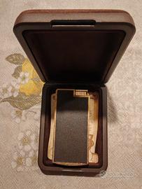 Accendino placcato oro