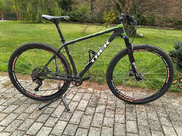 Trek superfly 9.8 carbon race 29"