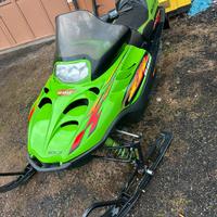 Motoslitta Arctic Cat