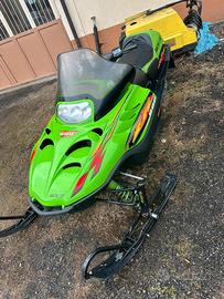 Motoslitta Arctic Cat