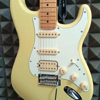 FENDER Player II Stratocaster HSS (NUOVA)
