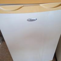 Frigo bar tavolo Whirpool