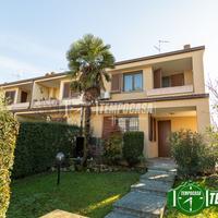 VILLA DI TESTA CON AMPIO BOX