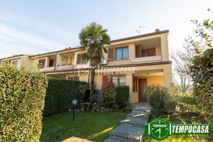 VILLA DI TESTA CON AMPIO BOX