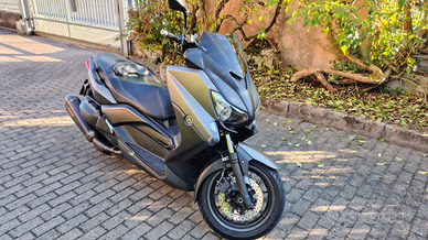 Yamaha X Max400