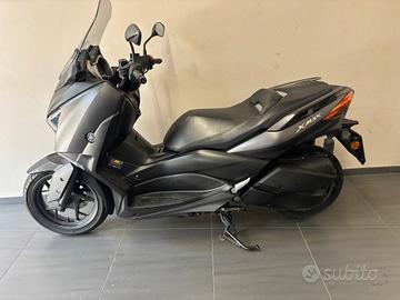 Yamaha X-Max 300