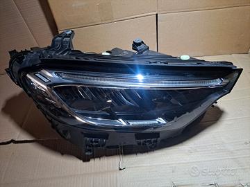 Faro Fanale anteriore dx mercedes glc x254 2025