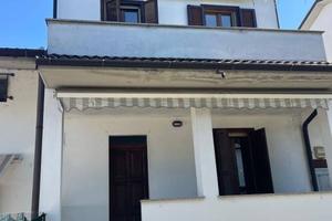 Villetta a schiera di 170 m² con 5 locali e box au