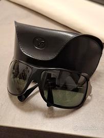 occhiali da sole Vogue VO2314-S colore NERO