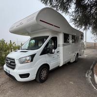 Camper Mansadato Rollerteam 284M letti gemelli