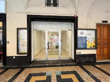 NEGOZIO A CHIAVARI