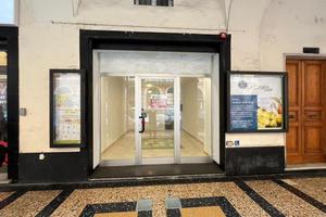 NEGOZIO A CHIAVARI
