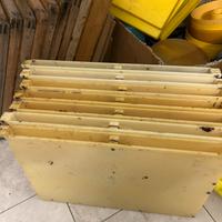 Materiale per apicoltore