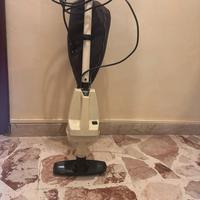 Aspirapolvere Tornado verticale