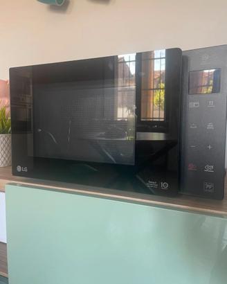 Forno a microonde LG