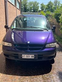Chrysler voyager