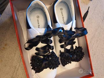scarpe bianche laura biagiotti
