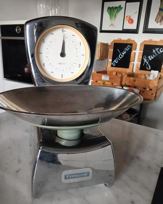 bilancia Typhoon con piatto