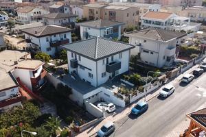 Villa caposchiera indipendente