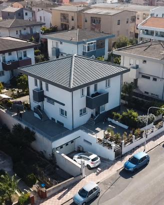Villa caposchiera indipendente