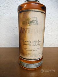 Kentucky bourbon whiskey Antique