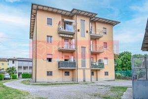 Appartamento di 95 m² con 3 locali a Seriate