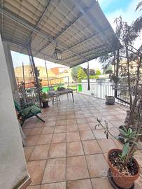 Appartamento di 109 m² con 5 locali e box auto a A