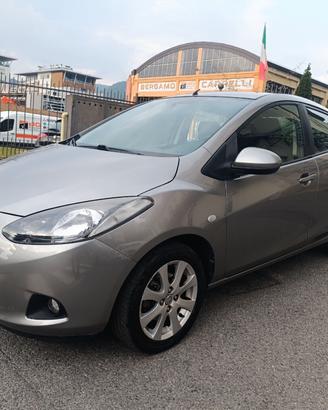 Mazda 2 1.3 75CV TRENDY CERCHI LEGA COMANDI AL VOL