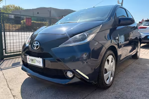 Toyota Aygo 1.0 VVT-i 69 CV 5p. x-cool 40 mila KM.