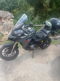 Multistrada v2s travel