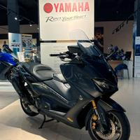 Yamaha T Max 560 20th anniversary finanziabile al 