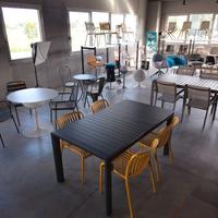 Tavolo in alluminio allungabile e 4 sedie senape