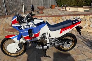 Honda  Africa  twin 650