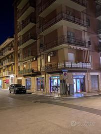 VENDITA LOCALE COMMERCIALE (150 mq) Termoli