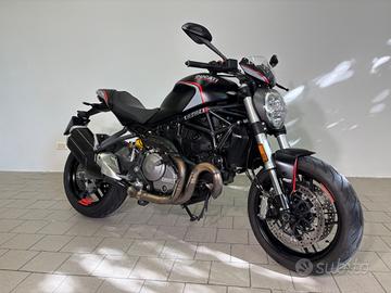 Ducati Monster 821 STEALTH