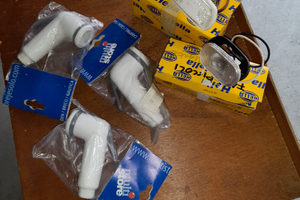 Accessori barca,ami,interr.a piedi salpa ancora