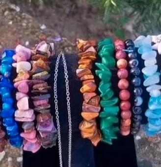 accessori per lei o per lui in pietra