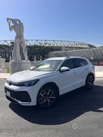 Volkswagen Tiguan 1.5 eTsi Rline 150CV Italiana