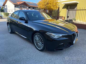 ALFA ROMEO Giulia 2.2 Turbodiesel 180 CV AT8 Q4