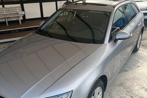 Audi A4 Avant 35 TDI S tronic Sport