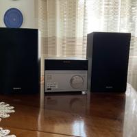 Stereo Sony con lettore cd , radio, bluetooth, usb
