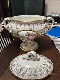 Antica Zuppiera in porcellana di Capodimonte