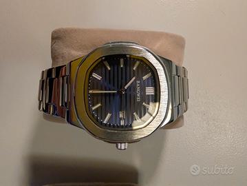 orologio simile Nautilus