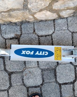 Monopattino City Fox pieghevole alluminio