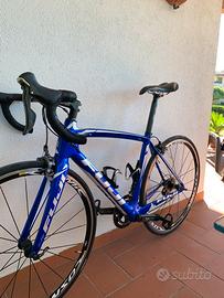 Fuji Bikes Gran Fondo 2.1 tg 52  Carbonio
