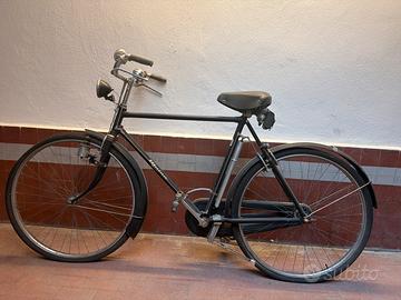 Bici d’epoca vintage maino