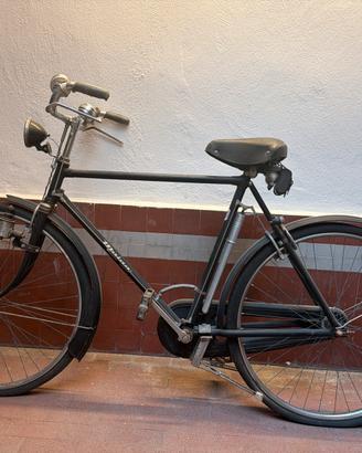Bici d’epoca vintage maino
