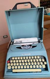 Macchina da scrivere Antares 16 con custodia 